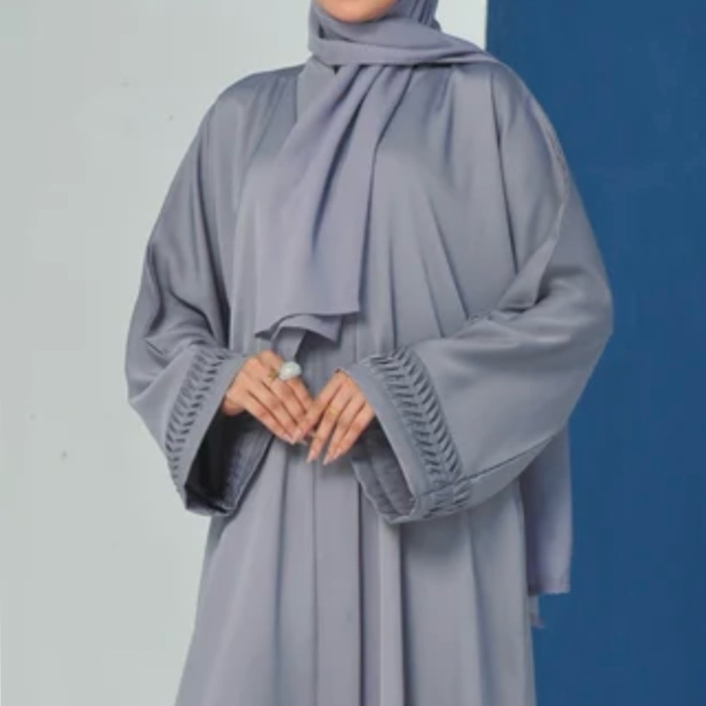 Elegant Gray Abaya with Hijab🌸Cco